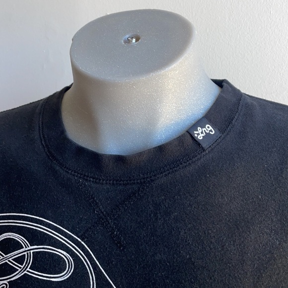 LRG HAT AND SWEATSHIRT BUNDLE SMALL - Picture 4 of 16